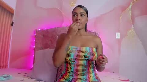 Mia online show from 11, 11, 2025