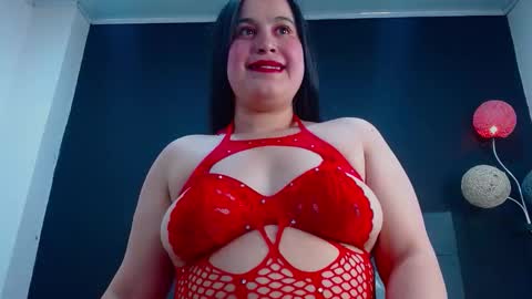 C A L L  M E  M I A  online show from 20, 10, 2025