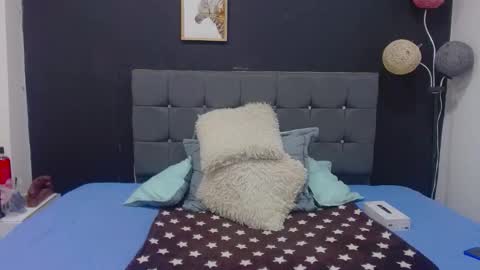 C A L L  M E  M I A  online show from 1, 11, 2025