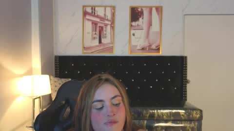Snapshot of mia_adams_a_ chatting on 15, 9, 2025 Mia online show from 15, 9, 2025