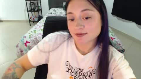 Snapshot of mia_adams_red chatting on 4, 12, 2024 mia online show from 4, 12, 2024