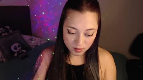 Snapshot of mia_adams_red chatting on 19, 1, 2025 mia online show from 19, 1, 2025