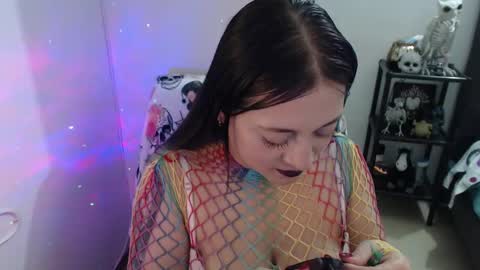 Snapshot of mia_adams_red chatting on 31, 1, 2025 mia online show from 31, 1, 2025