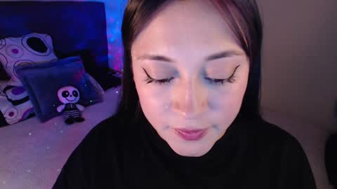 Snapshot of mia_adams_red chatting on 2, 2, 2025 mia online show from 2, 2, 2025