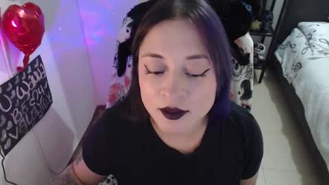 Snapshot of mia_adams_red chatting on 12, 2, 2025 mia online show from 12, 2, 2025
