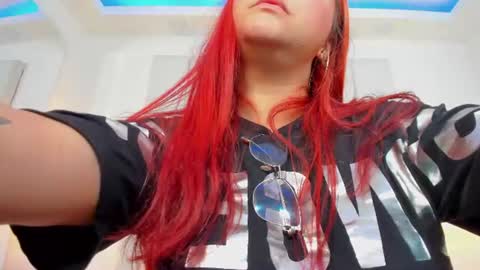 Snapshot of mia_blumm_ chatting on 15, 6, 2026 Mia online show from 15, 6, 2026