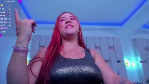 Snapshot of mia_blumm_ chatting on 5, 7, 2026 Mia online show from 5, 7, 2026