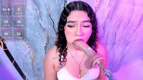 mia online show from 15, 10, 2025
