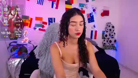 Snapshot of mia_cute_girl chatting on 14, 7, 2026 mia_cute_girl online show from 14, 7, 2026