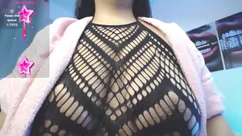 Mia online show from 27, 9, 2025