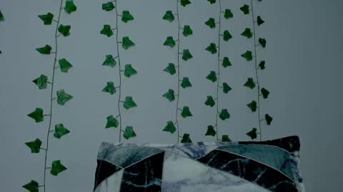 Snapshot of mia_garcia2 chatting on 6, 11, 2025 MIA online show from 6, 11, 2025