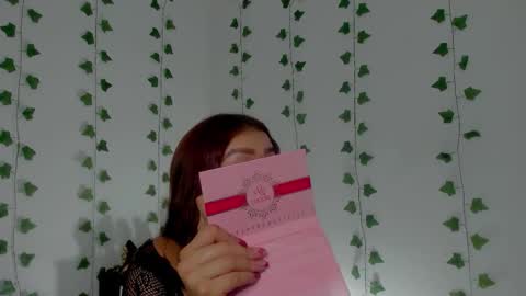 Snapshot of mia_garcia2 chatting on 7, 1, 2026 MIA online show from 7, 1, 2026