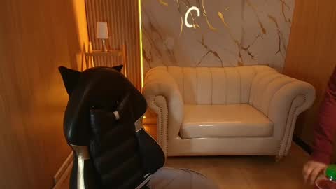 Snapshot of mia_hot_tf chatting on 8, 10, 2025 Mia online show from 8, 10, 2025