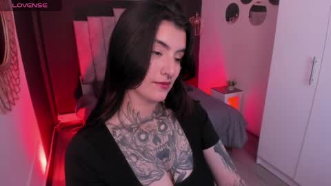 Val  online show from 13, 4, 2026