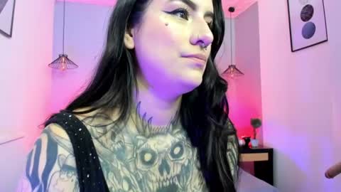 Snapshot of mia_jagger chatting on 17, 7, 2026 Val online show from 17, 7, 2026