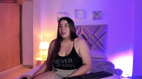 Snapshot of mia_lov_ chatting on 16, 6, 2026 MIA online show from 16, 6, 2026