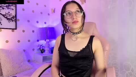 Snapshot of mia_luna0 chatting on 2, 7, 2026 Mia online show from 2, 7, 2026