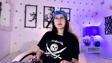 Snapshot of mia_luna0 chatting on 4, 7, 2026 Mia online show from 4, 7, 2026