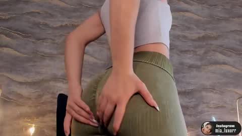 mia_luxor online show from 22, 3, 2026