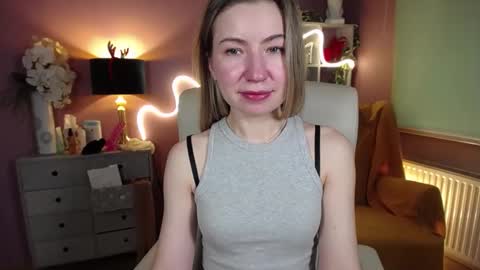 Snapshot of mia_luxx92 chatting on 10, 1, 2025 Mia online show from 10, 1, 2025