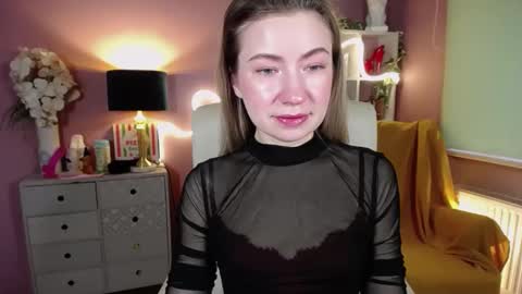 Snapshot of mia_luxx92 chatting on 8, 2, 2025 Mia online show from 8, 2, 2025