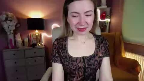 Snapshot of mia_luxx92 chatting on 14, 2, 2025 Mia online show from 14, 2, 2025