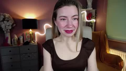 Snapshot of mia_luxx92 chatting on 16, 2, 2025 Mia online show from 16, 2, 2025