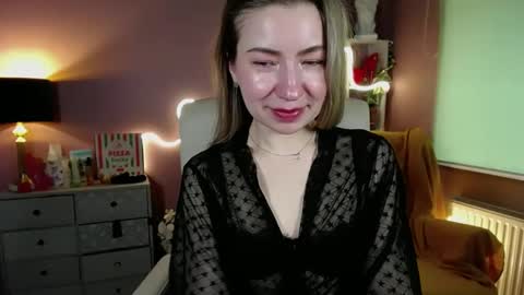 Snapshot of mia_luxx92 chatting on 24, 2, 2025 Mia online show from 24, 2, 2025