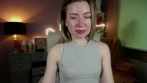 Snapshot of mia_luxx92 chatting on 28, 2, 2025 Mia online show from 28, 2, 2025