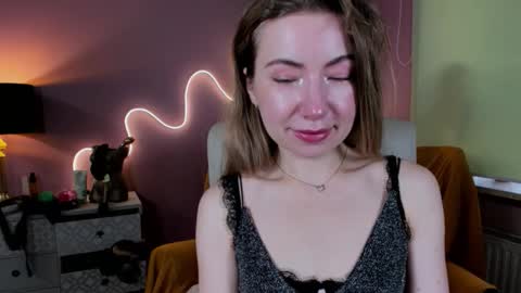 Snapshot of mia_luxx92 chatting on 27, 9, 2025 Mia online show from 27, 9, 2025