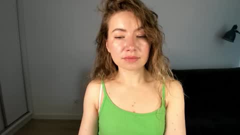 Mia online show from 27, 3, 2026