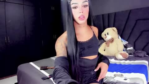 Snapshot of mia_malkova0 chatting on 12, 10, 2025 Mia3 online show from 12, 10, 2025