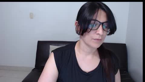 Snapshot of mia_miller17 chatting on 28, 9, 2025 MILENA Moan from LovenseWet from Tip MenuOpen for Private online show from 28, 9, 2025