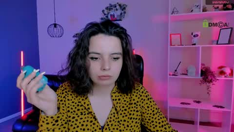 Snapshot of mia_mooon_ chatting on 6, 5, 2026 mia_mooon_ online show from 6, 5, 2026