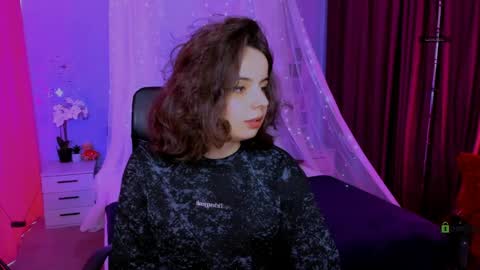 Snapshot of mia_mooon_ chatting on 11, 5, 2026 mia_mooon_ online show from 11, 5, 2026
