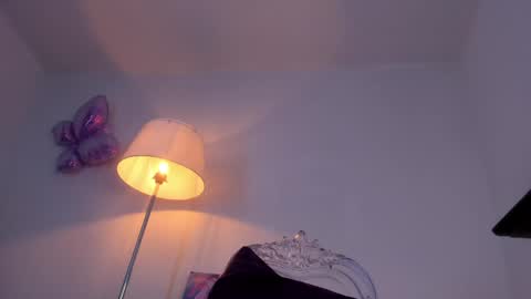 MIA online show from 16, 4, 2026