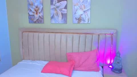 Mia online show from 30, 3, 2026