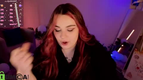Snapshot of mia_r0ss chatting on 5, 6, 2026 Mia online show from 5, 6, 2026