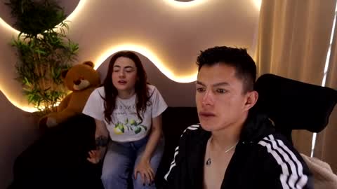 mia_renso online show from 2, 4, 2026