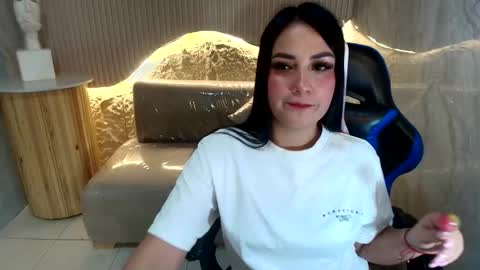 Snapshot of mia_rosse_r chatting on 27, 2, 2026 Mia online show from 27, 2, 2026