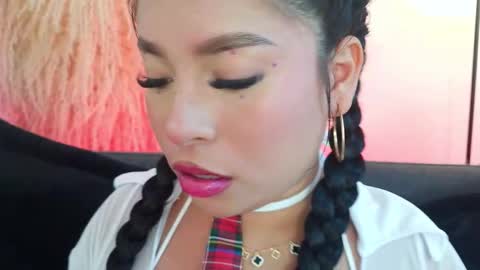 Mia online show from 28, 3, 2026