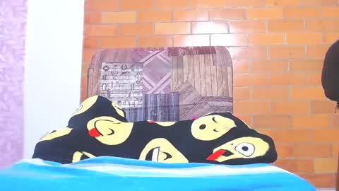 Cintia Rodriguez online show from 6, 12, 2024