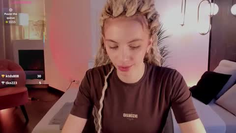 Mia online show from 23, 10, 2025