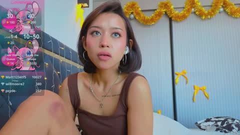 Mia online show from 4, 1, 2025