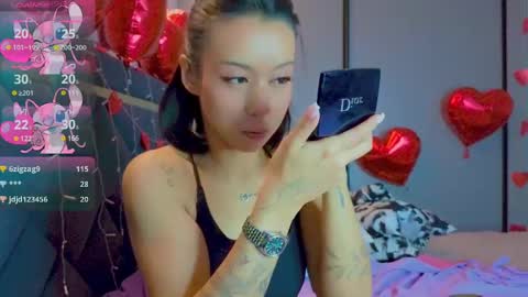 Mia online show from 21, 2, 2025