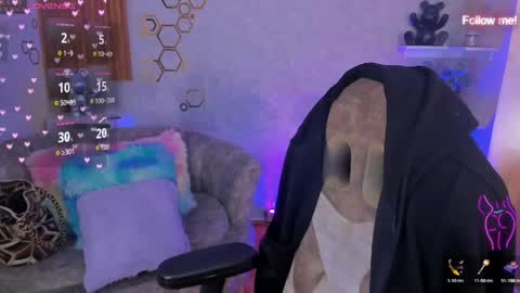 Snapshot of mia_smoke_ chatting on 9, 6, 2026 Mia online show from 9, 6, 2026