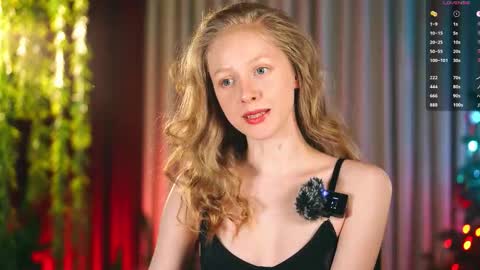 Snapshot of mia_vebes chatting on 8, 1, 2026 Mia online show from 8, 1, 2026