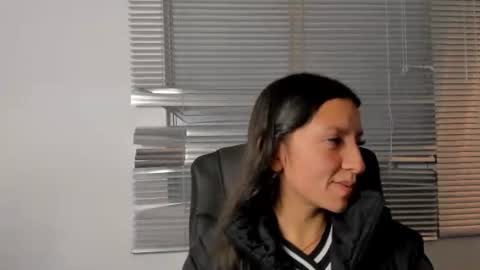 Snapshot of mia_velmont chatting on 3, 7, 2026 Miaaa online show from 3, 7, 2026