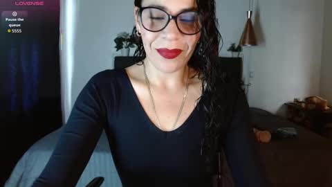 MIA  online show from 8, 10, 2025