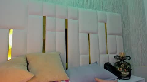 mia_vy online show from 24, 2, 2026